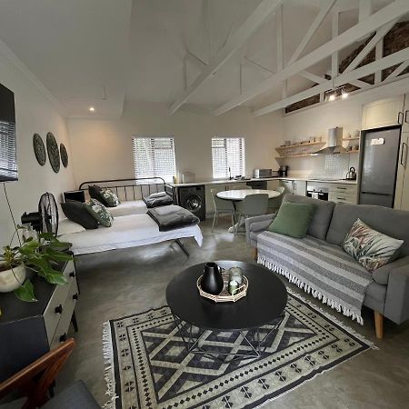 21 Heather Road George Luaran gambar